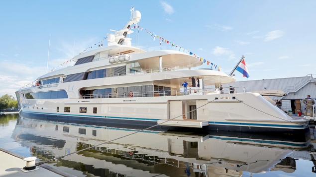 Feadship-launches-69-metre-Samaya