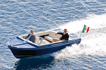 Pictures-The-weird-and-wonderful-world-of-James-Bond-boats